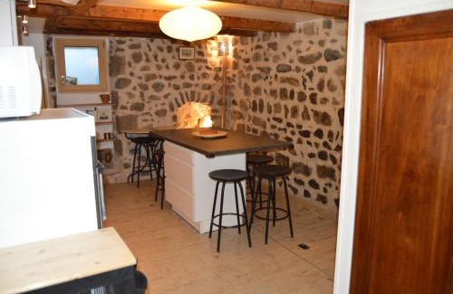 Le Puy-en-Velay Bed & Breakfast | Le gîte du Bessat