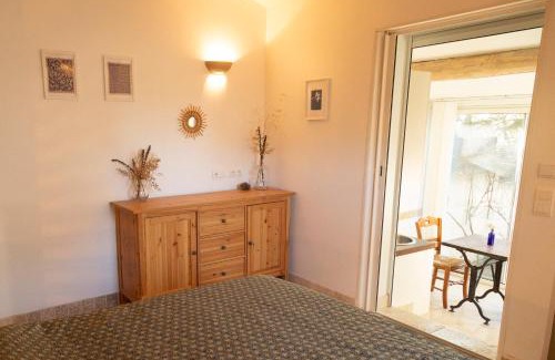 Cavaillon Apartment | Le gîte sous les pins