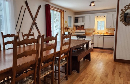 Saint-Faustin-Lac-Carre Cabin | Le Gîte SPA & Authentic charm