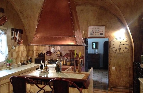 Lambesc Other | Le Gallatras, a house of character