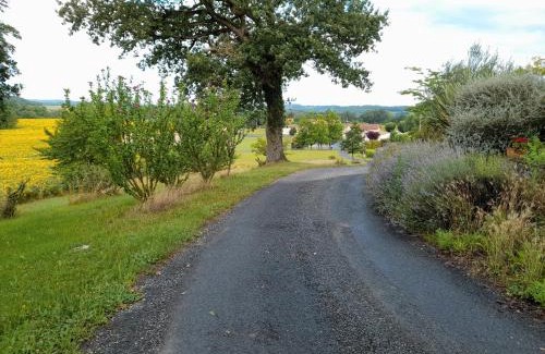 Ribagnac House | Le Gite Du Pech Chabrol