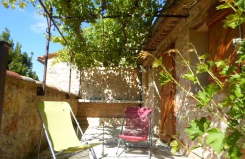 Ampus House | Le gite jaune a ampus