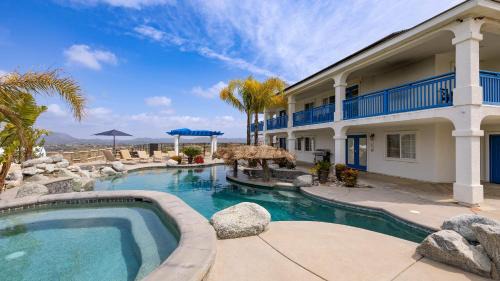 Temecula Villa | Le Grand Bleu by AvantStay Luxury Hilltop Estate