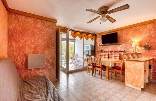 Le Grau-Du-Roi Apartment | Le Grau-du-Roi, apartment with balcony and garage