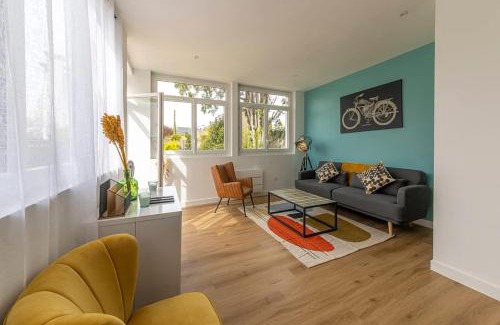 Chartres-de-Bretagne Apartment | Le Green, appartement rénové, 4 chambres et jardin