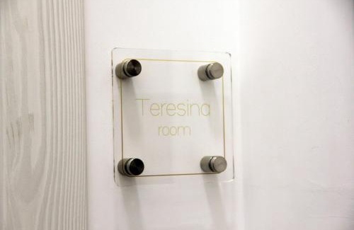 Naples City Centre Bed & Breakfast | Le Guarattelle House Teresina Room
