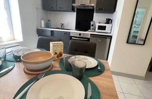 Carcassonne Apartment | Le Jacques, Cosy, Central, Wifi 10 Mn Cité Médiévale