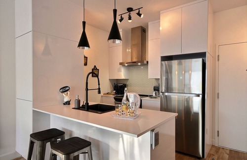 La Cite-Limoilou Condo | ✿Le Kaméléon 318 ✿3 beds FREE PARKING ✿ gym CITQ#298206