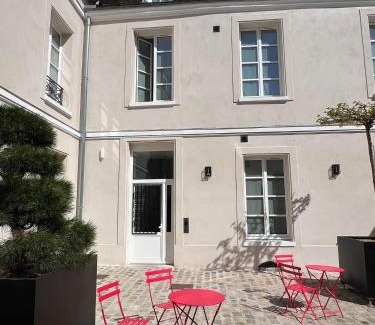 Sens Apartment | Le Laurencin Sens - L Authentique - Cœur de ville