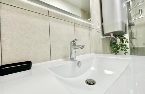 Limoges Apartment | Le Lemovice, lumineux et calme