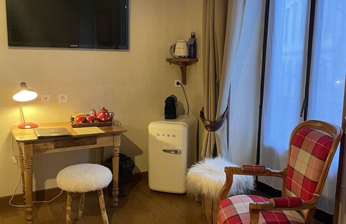 Cauterets Hotel | Le Lion d'Or