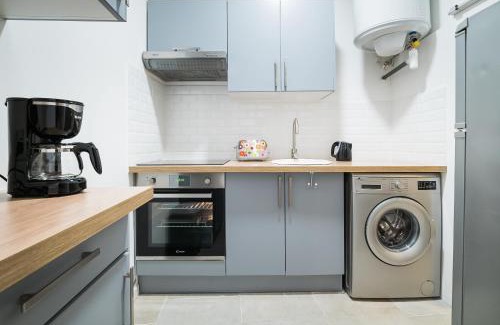Ecusson Apartment | Le Little Soho