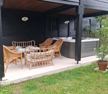 Biscarrosse House | Le Lodge de l'océan - Maison familiale en bois neuve - Piscine chauffée