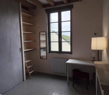 La Celle-sous-Gouzon House | Le Logis, Peaceful, Garden and Private Courtyards