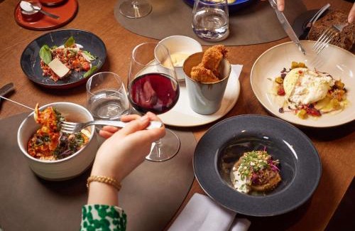 Postel Hotel | Le Louise Hotel Brussels - MGallery Collection