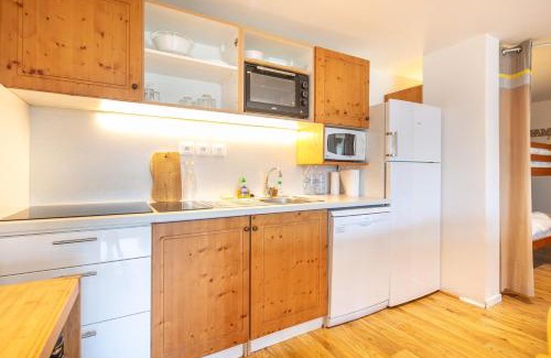 Chamrousse Apartment | Le Machu - Appt 3 vue montagne