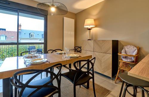 Nevers Apartment | Le Manou, Appartement neuf avec terrasse, parking sous-terrain & ascenseur by PRIMO C0NCIERGERIE