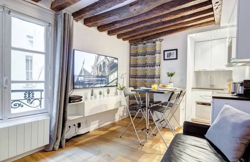 Saint-Gervais Apartment | Le Marais Gem