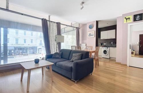 Faubourg North Apartment | Le Marechal - 1 minute de la gare