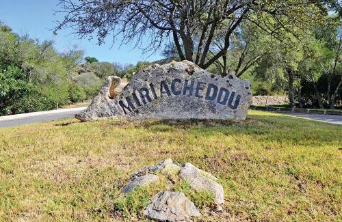 Luddui Apartment | LE MAREE MIRIACHEDDU