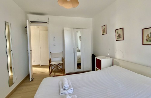 Aiguerelles Apartment | Le Marianne - 3 bedrooms and fully air-conditioned!