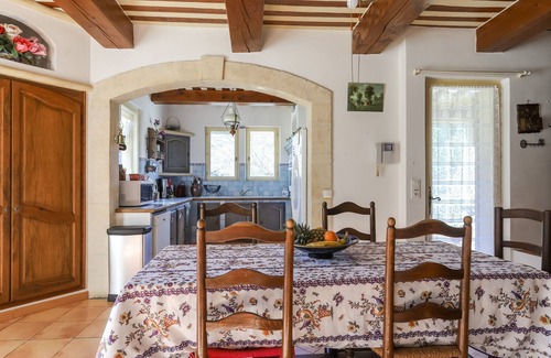 St.-Remy-de-Provence House | Le Mas du Lac - Belle demeure avec piscine