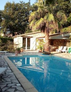 Le Rouret Bed & Breakfast | Le Mas de FRAYERE