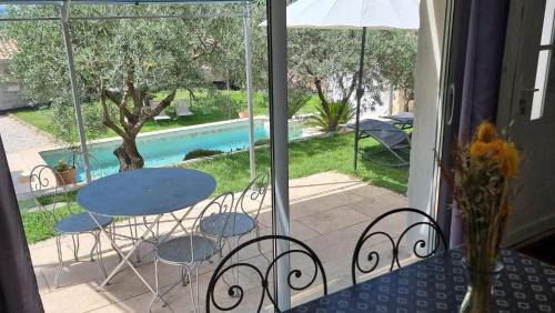 Caromb Apartment | Le Mas de la Tortue (Plain Pied)