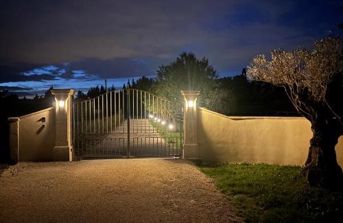 Chateaurenard Bed & Breakfast | Le Mas des Fontaines
