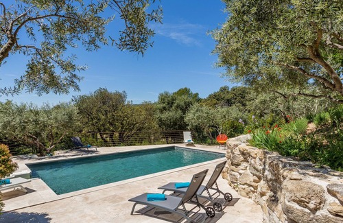Lioux House | Le Mas Florence - Beautiful House 8 people - Pool