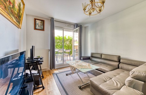 Vaureal Apartment | Le Mendès France - Région parisienne