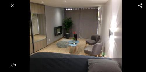 Le Cendre Apartment | Le Menhir Jacuzzi Lit 200x200