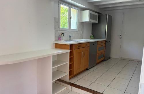 La Celle-sous-Gouzon House | Le Mondementais - Gîte en Champagne avec piscine