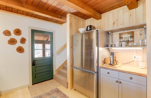 Wolf Laurel House | Le Nest Wolf Laurel cabin + Hatley Point Ski