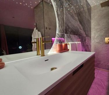 Tours Villa | Le Nid défendu #Nüit#love#luxe