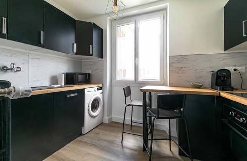 Dijon Apartment | Le nid des Ducs -Appartement 3 chambres avec parking -SR Loc