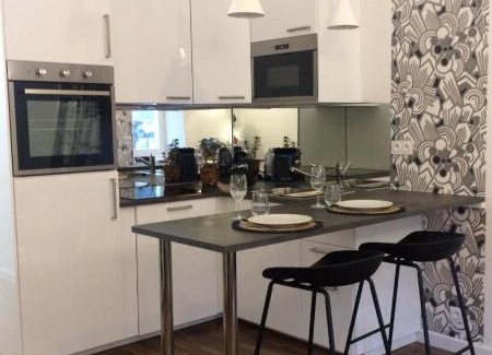 Reims City Centre Apartment | LE NID DES ROIS, à 2 pas de la Cathédrale