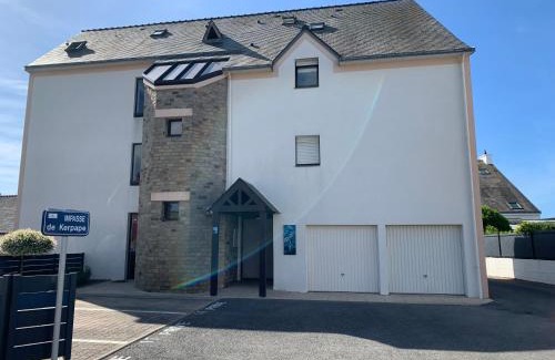 Larmor-Plage Apartment | Le Nid Douillet, studio avec terrasse et parking à 400m des plages