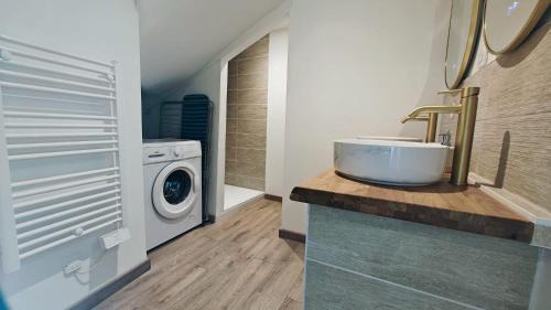 Brive-la-Gaillarde Apartment | Le One, cosy et authentique
