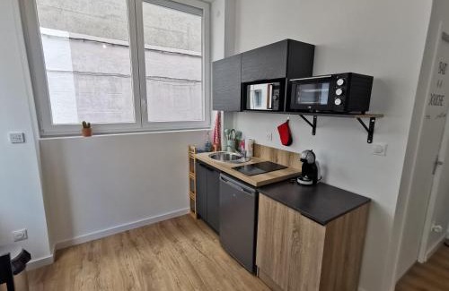 Saint-Etienne Apartment | Le Palissy studio neuf et lumineux