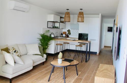 Le Grand Travers Apartment | LE PALM - 1 ère ligne vue mer - Exceptionnel P2 cabine