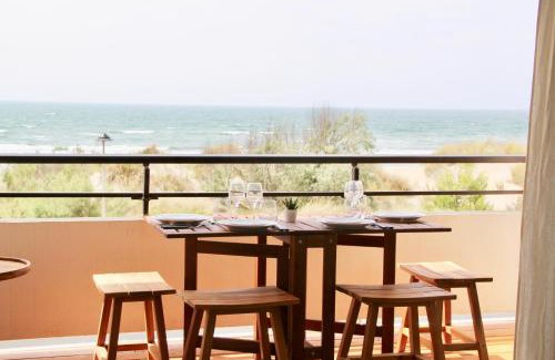 Le Grand Travers Apartment | LE PALM - 1 ère ligne vue mer - Exceptionnel P2 cabine