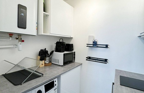 Puteaux Apartment | Le Palmier de Godefroy - cosy 2-room apartment in Puteaux