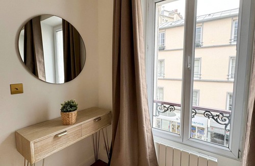 Puteaux Apartment | Le Palmier de Godefroy - cosy 2-room apartment in Puteaux