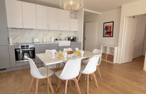 Parc-Nord Apartment | Le Penthouse Pesaro