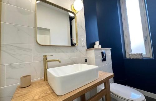 Cœur de Ville Apartment | Le Petit Albert - hyper central design studio