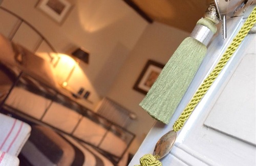 Entraygues-sur-Truyere House | Le Petit Chou