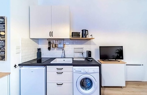 Gorge de Loup Apartment | Le Petit Cottin - Cozy apartment for 2 people - Valmy Metro