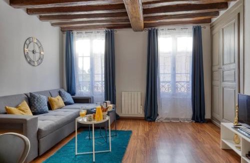Dreux Apartment | Le Petit Drouais T3 en plein Cœur De Ville !