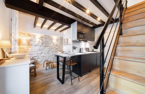Gambetta Apartment | Le Petit Loft - Joli Duplex - Climatisation